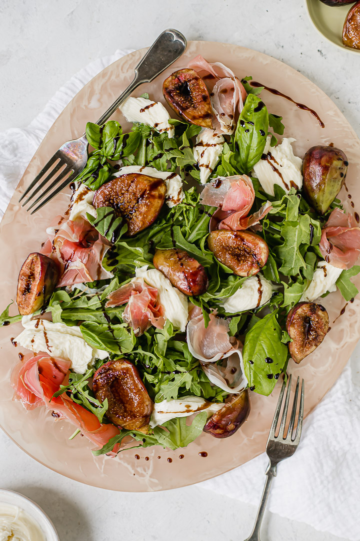 Rocket, grilled figs, mozzarella and proscuitto